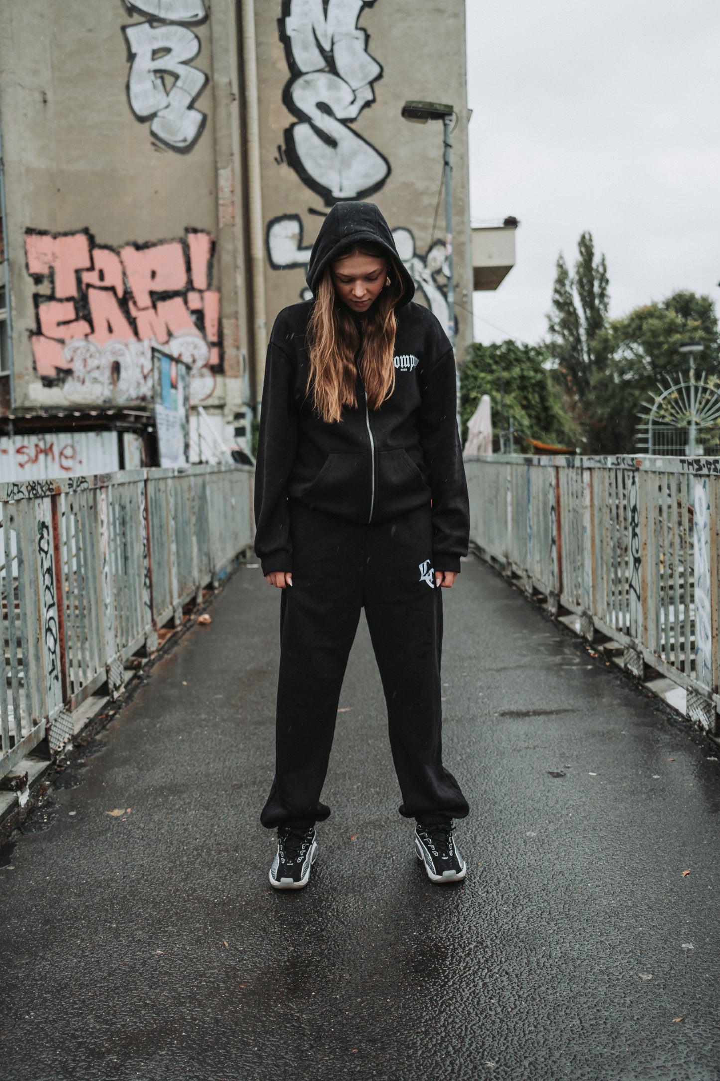 L.C. COTTON JOGGER PANTS - BASIC CUFFED LEG