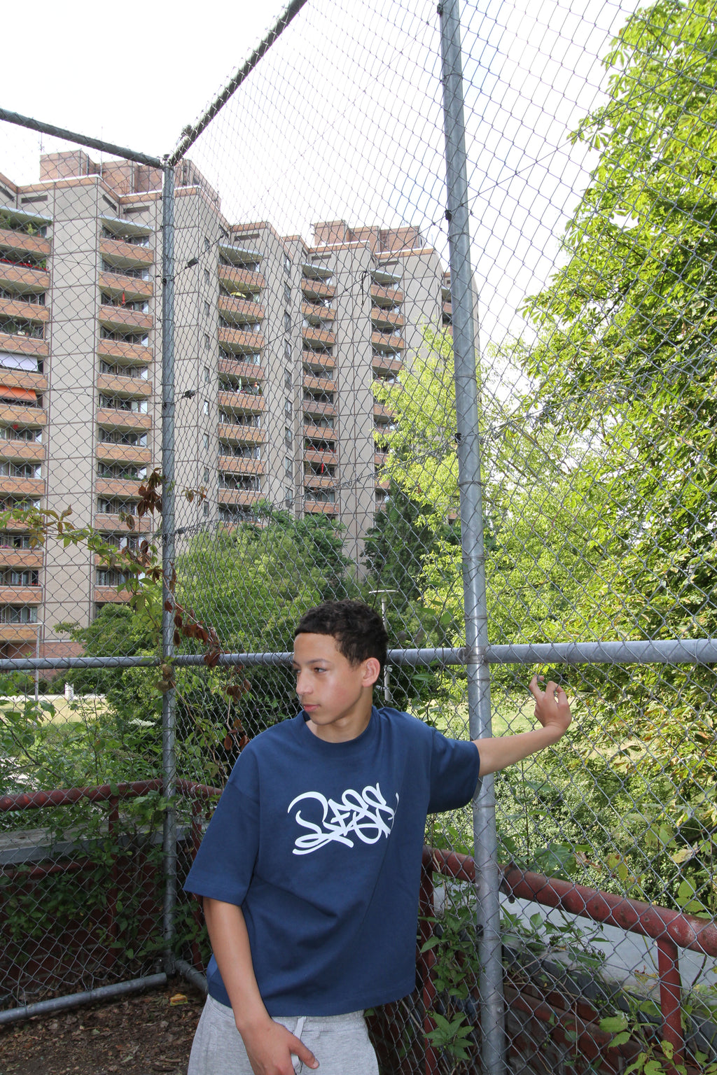 SCRIPTED TEE